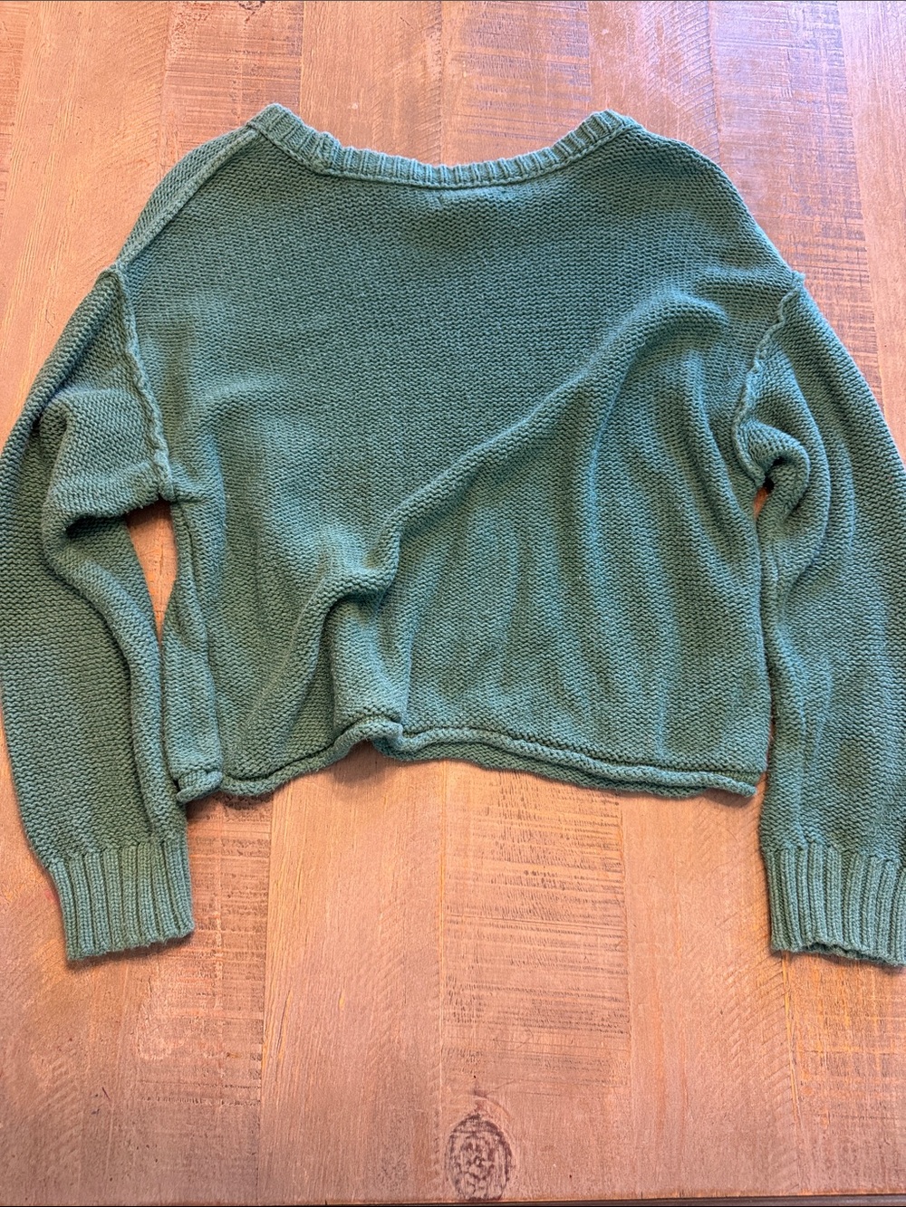 American Eagle Outfitters Forest Green Cropped Crewneck Sweater - Picture 3 of 3